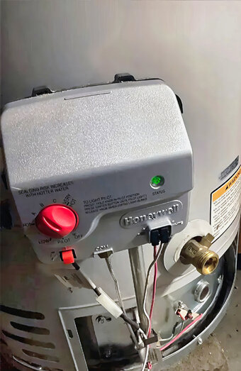 https://mountpleasanthotwater.com.au/uploads/2025/06/electric-hot-water-system-76652.jpg