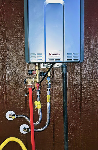 https://mountpleasanthotwater.com.au/uploads/2025/06/hot-water-87553.jpg