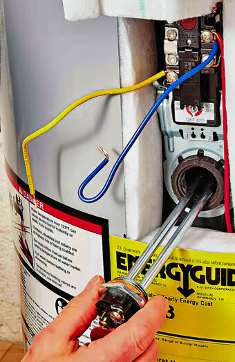 https://mountpleasanthotwater.com.au/uploads/2025/06/hot-water-servicing-11836.jpg