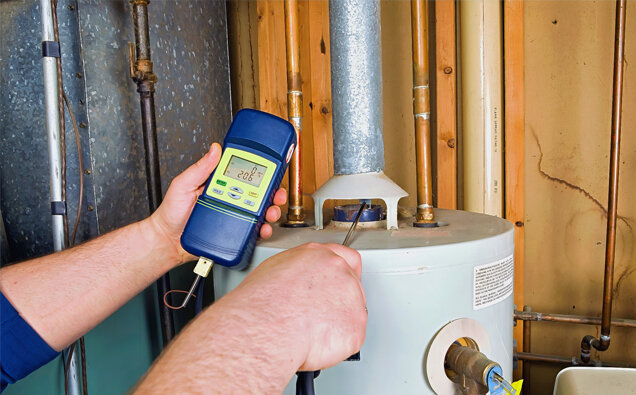 https://mountpleasanthotwater.com.au/uploads/2025/06/hot-water-servicing-37677.jpg