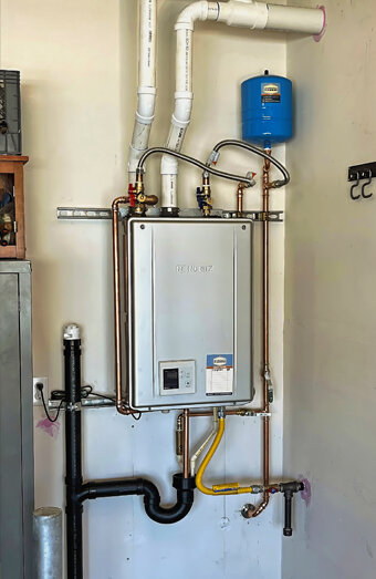 https://mountpleasanthotwater.com.au/uploads/2025/06/instant-hot-water-systems-98444.jpg